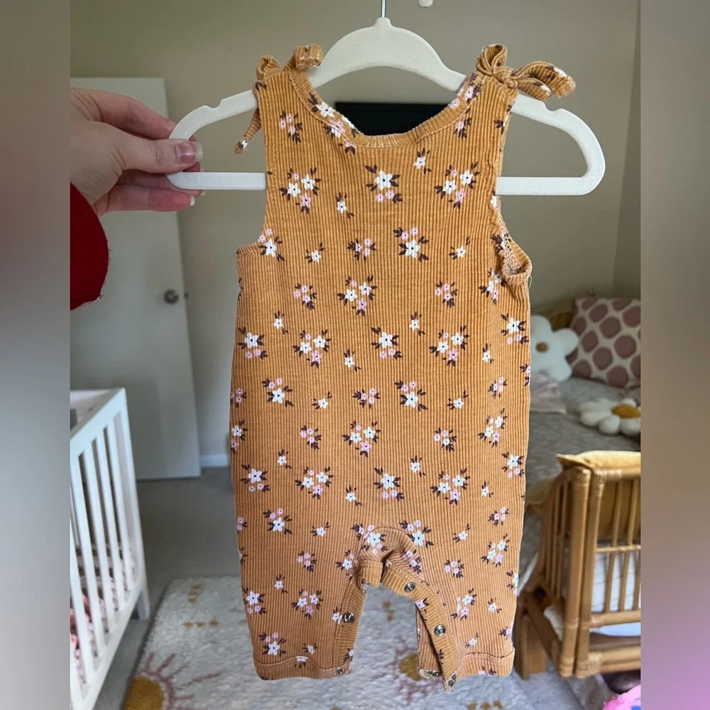 Tank Top Romper - Picture 2 of 2